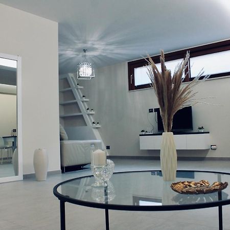 Di Rosa Apartment Avola Eksteriør bilde